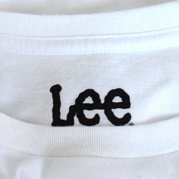 Women's Lee Missy T-Shirt Crew Neck Light Weight Logo Tee XLARGE White NEW - Picture 9 of 9
